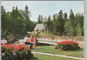 Beautiful Gardens, Flower Beds, Centennial Park, Thunder Bay Ontario Postcard