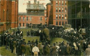 Chicago Illinois Performing Elephant C-1910 Postcard 21-14300