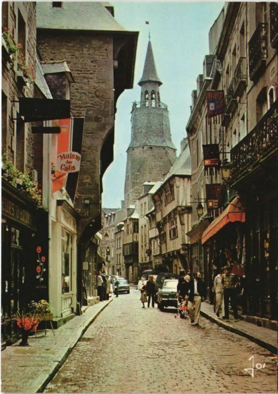 CPM DINAN Rue de la poissonnerie Tour de l'Horloge (926833)