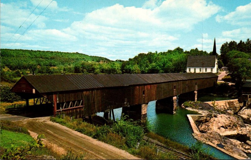 New Hampshire Bath The Ammonoosuc River Covered Bridge