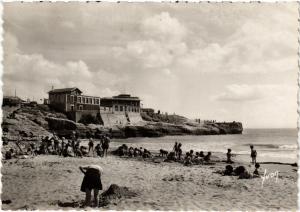 CPM ROYAN - La Grande Cote - La Plage et le Casino (216448)