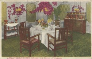PITTSBURGH , Pennsylvania, 1913 ; McCREERY & Co. Private Dining Room