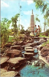 Postcard Hawaii Honolulu - The Pagoda Hotel - stepping stones to pagoda