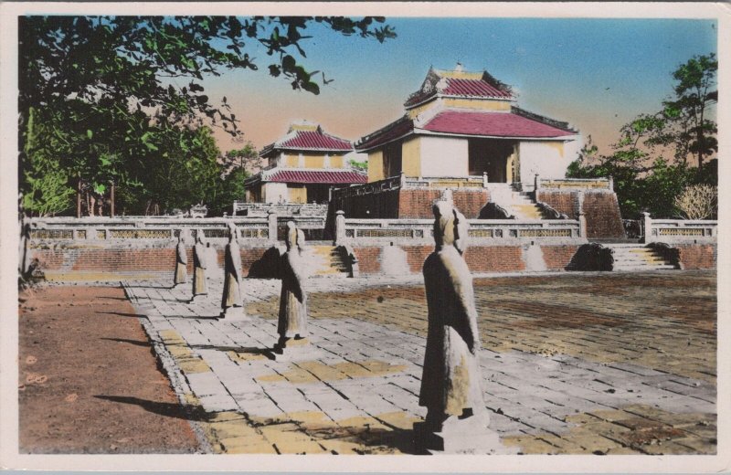 RPPC Postcard Pagoda Court of Honor Tomb Tgueu-Tri Vietnam