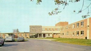 Postcard Early View of Taylor-Brown Memorial Hospital, Waterloo, NY.    Q6