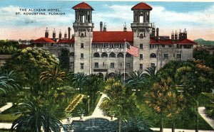 1930s ST AUGUSTINE FLORIDIA THE ALCAZAR HOTEL PALMS US FLAG LINEN POSTCARD P892