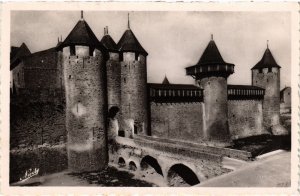 CPA Carcassonne Le Chateau Comtal FRANCE (1012954)