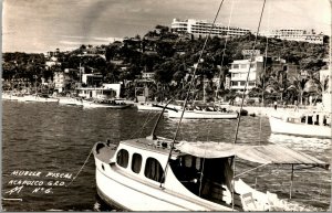 Vtg 1950s Muelle Fiscal Pier Dock Wharf Acapulco Guerrero Mexico RPPC Postcard