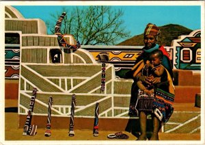 Pretoria, South Africa  NDEBELE MOTHER & CHILD  Beadwork Crafts  4X6 Postcard