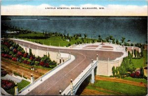 Wisconsin Milwaukee The Lincoln Memorial Bridge