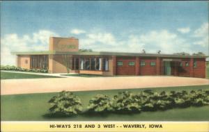 Waverly IA HWYs 218 & 3 West Carver's Coffee Shop LINEN Roadisde Postcard
