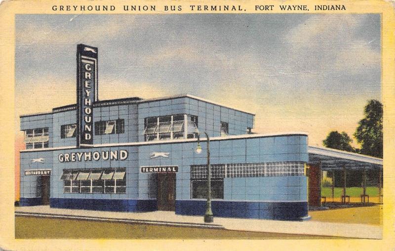 Fort Wayne Indiana 1943 Linen Postcard Greyhound Union Bus Terminal Station