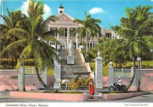 BG9462 government house nassau bahamas women chariot horse caribbean islands