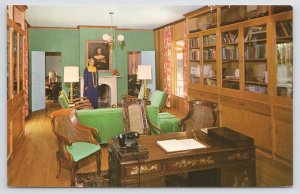 Hotels & Resort~Lihue Kauai HI~Coco Palms Resort Hotel Library & Museum~Vtg PC