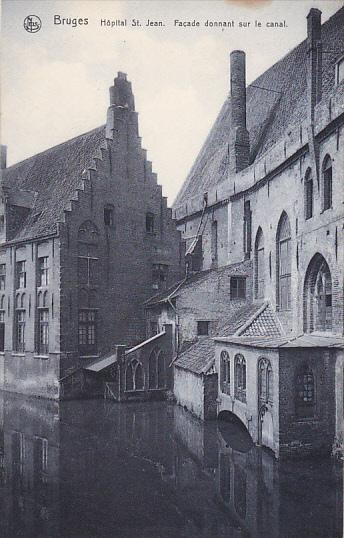 Belgium Brugge Fenetre Hopital Saint-Jean Facade donnant sur le canal