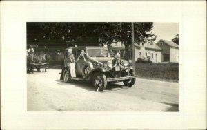 Weston VT Parade c1930 Real Photo Postcard - Car Visible License Plate