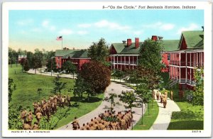 VINTAGE POSTCARD SOLDIERS PARADING CIRCLE AT FORT BENJAMIN HARRISON INDIANA 1944