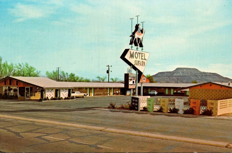 New Mexico Tucumcari Safari Motel