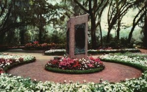 Vintage Postcard Bellingrath Gardens Showing Monolith Mobile Alabama Deep South