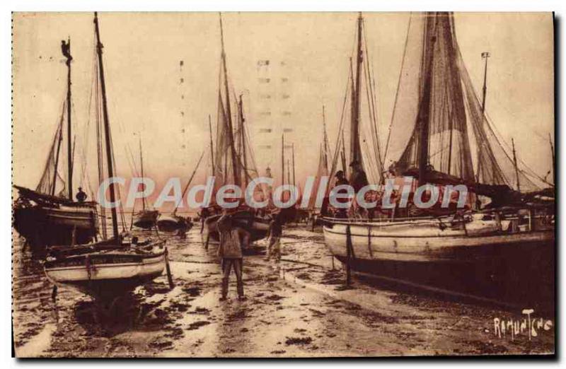 Postcard Ile D'Oleron Old Port Of La Cotiniere Saint-Pierre