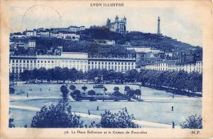 BR73055 lyon la place bellecour et le coteau de fourviere  france