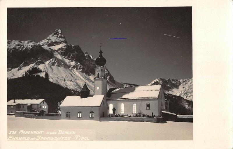 BG19884 mondnacht den bergen ehrwald mit sonnenspitze tirol austria real photo