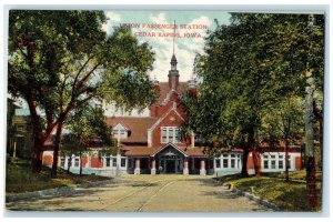 1910 Union Passenger And Washington Square Cedar Rapids Iowa IA Trees Postcard