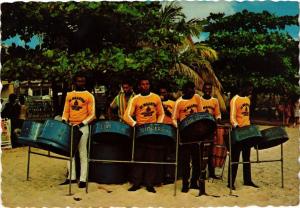 CPM AK The Famous St-Martin Gun Slingers Steelband St-MARTIN (750214)