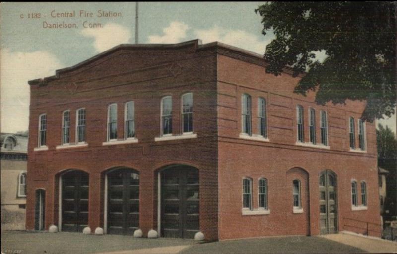 Danielson CT Fire Station c1910 Unused Postcard EXC CONDITION