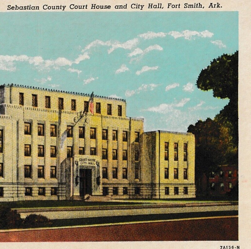 Postcard: Sabastian County Court House And City Hall, Fort Smith, Ark. Unposted 