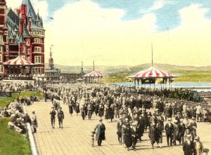 c1930 QUEBEC CANADA DUFFERIN TERRACE CHAEAU FRONTENAC CONCERT POSTCARD 43-125