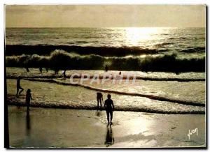Postcard Modern Pleasures of the Sea