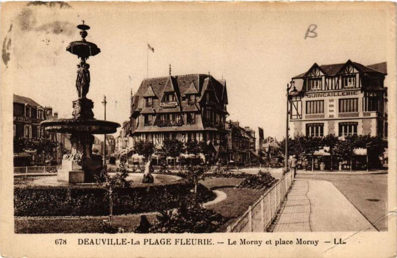 CPA DEAUVILLE - La Plage Fleurie - Le Morny et place Morny (515723)