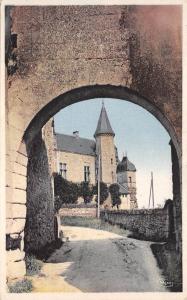 BF4657 grand pressigny chateau entree pont levis france 1 2 3