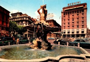 Italy Roma Fontana del Tritone Bernini