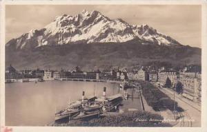 Schweiz Luzern Schweizerhofquai mit Pilatus