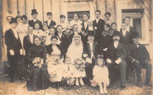 RPPC,  WEDDING PHOTO  Bride & Groom & Family~Friends  VINTAGE Photo Postcard