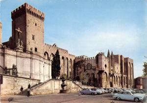 BT12999 Avignon le palais des papes         France