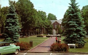 1959 LAKE CHAUTAUQUA NEW YORK BESTOR PLAZA SMITH LIBRARY OLD CAR POSTCARD P941