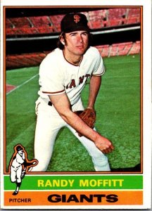 1976 Topps Baseball Card Randy Moffitt San Francisco Giants sk13448
