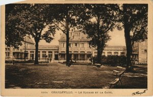 CPA CHARLEVILLE - Le square et la gare (148197)
