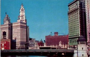 Illinois, Chicago - Chicago River Looking East - [IL-159]