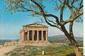 Italy Postcard - Agrigento - Tempio Della Concordia - Ref TZ8979