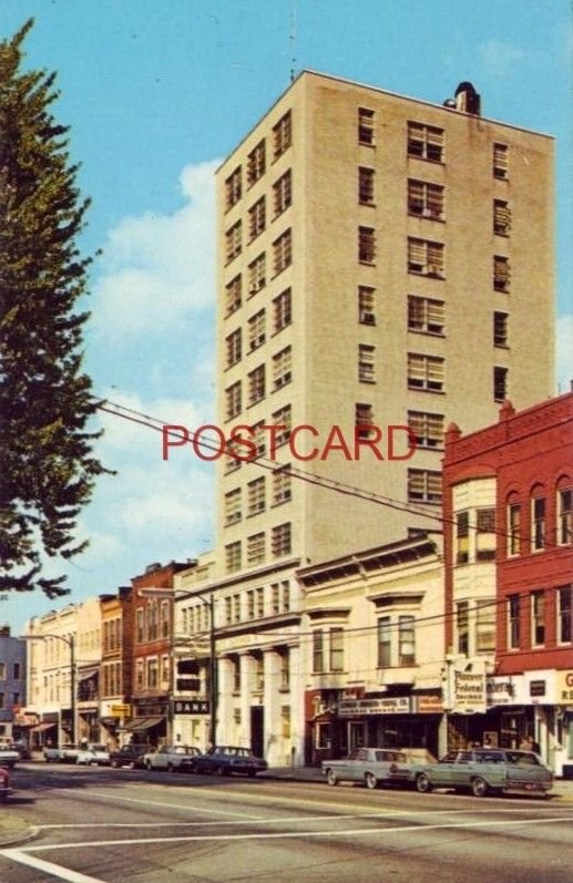 DOWNTOWN SCENE, the heart of ELYRIA, OHIO