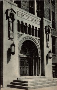 Postcard The Main Entrance to Viterbo College in La Crosse, Wisconsin