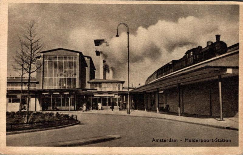 Netherlands Amsterdam muiderpoort Station 02.66