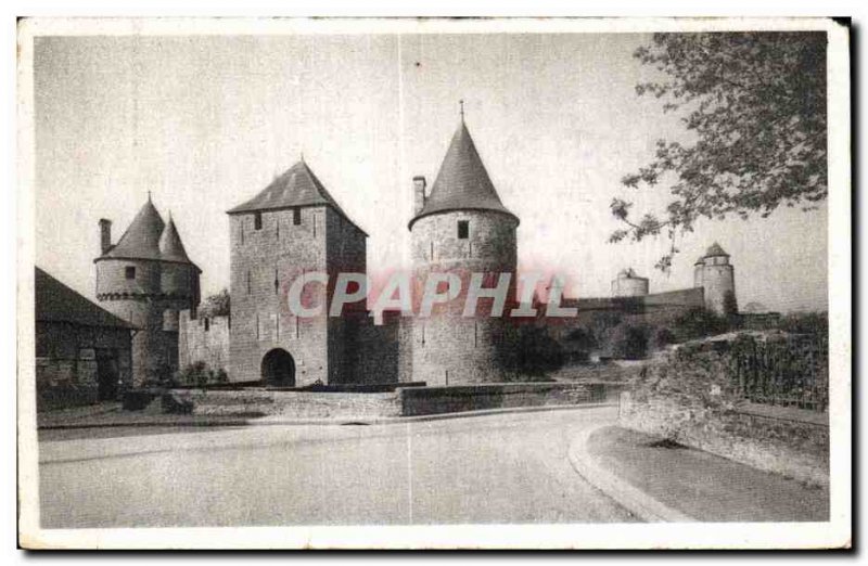 Old Postcard Fougeres Chateau (XII and XII sircles)