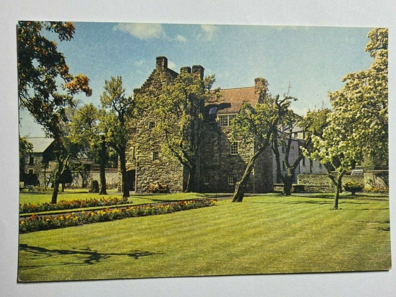 UNUSED DIXON POSTCARD - QUEEN MARY`S HOUSE JEDBURGH    (KK1705) 