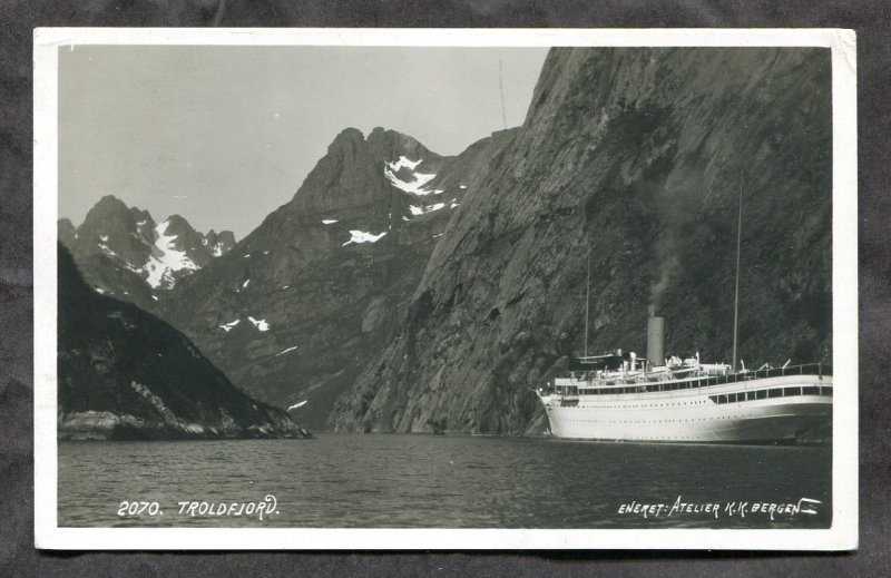 dc123 - NORWAY 1935 Steamer in Troldfjord Real Photo Postcard