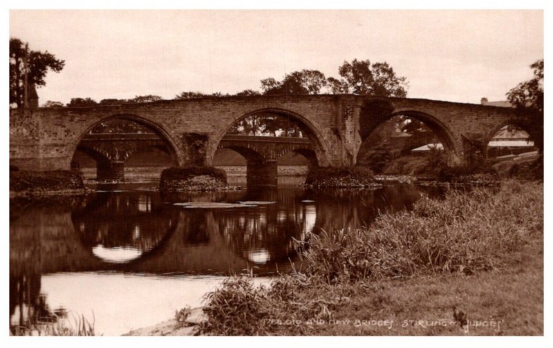 Old and new Bridges Srirling    Judges LTD no. 1766